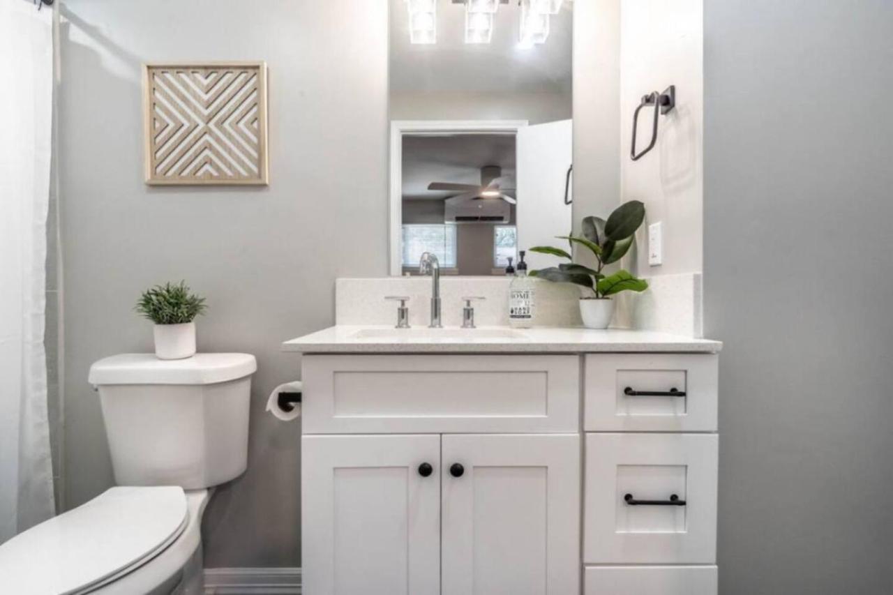 Roomy Urban Apartment Montrose! Free Parking #3 Houston Exterior foto
